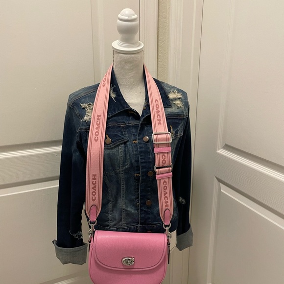 Coach Willow Saddle Bag in Pebble Polished Leather - Picture 3 of 15